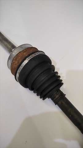 Transmision Delantera Izquierda Nissan Terrano 2.7 DIESEL