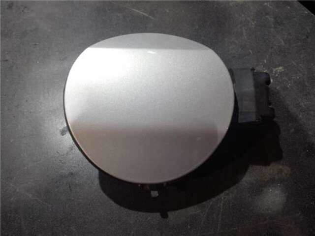 Tapa Exterior Combustible Peugeot 308 1.6 STYLE [1.6 LTR. - 88 KW BLUE-HDI FAP]