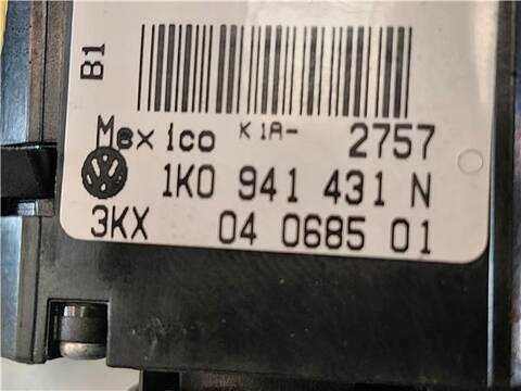 Foto 3ª: Mando Multifuncion Volkswagen Jetta 1.4 ADVANCE 122CV 90KW [CAXA] (2008)