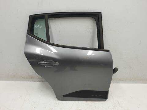Puerta Trasera Derecha Dacia Sandero STEPWAY EXTREME GO
