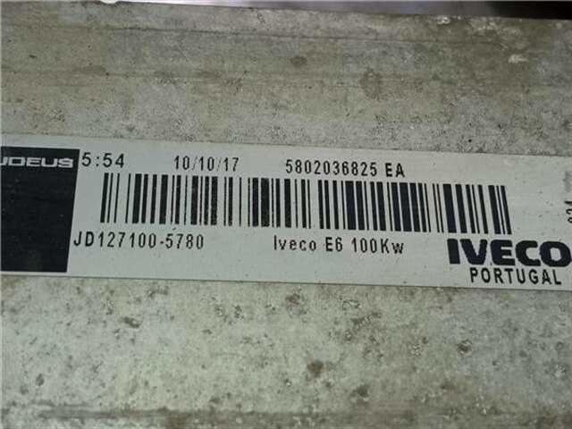 Foto 2ª: Intercooler Iveco Daily 2.3 FG 33 S ... V BATALLA 3520 [2.3 LTR. - 100 KW DIESEL SCR]