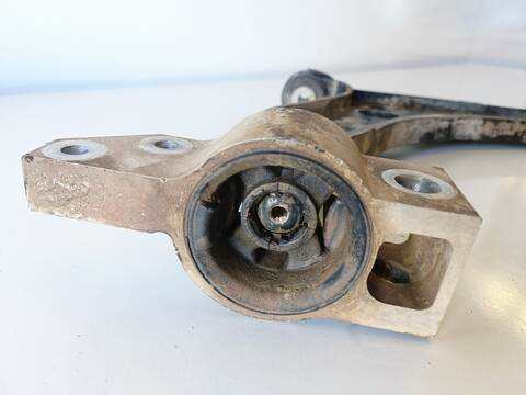 Foto 2ª: Brazo Suspension Delantero Izquierdo Volkswagen Caddy LIFE 2.0 SDI 69CV (2010)