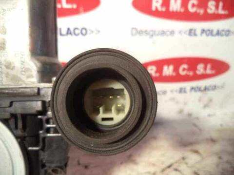 Foto 4ª: Elevalunas Manual Trasero Derecho Toyota Auris 1.4 TD CAT 90CV 66KW [1ND] (2009)