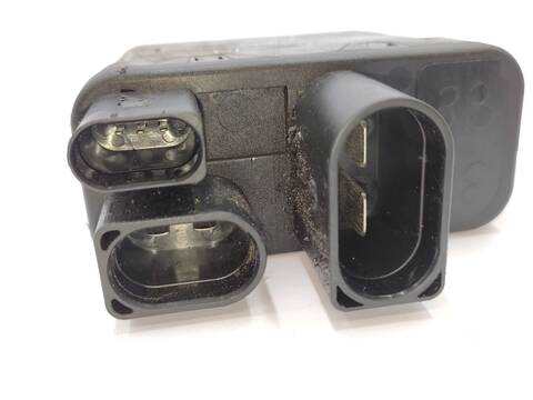 Foto 3ª: Centralita Motor ECU Volkswagen Transporter 2.5 TDI 130CV 96KW FURGONETA [AXD] (2004)