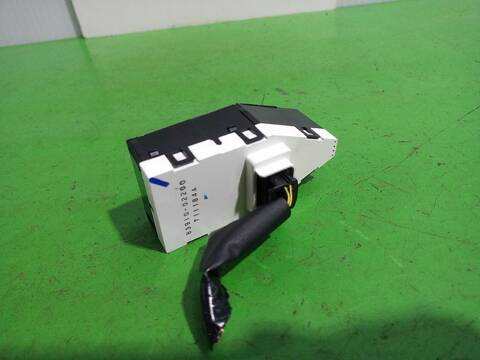 Foto 3ª: Pantalla Multifuncion Toyota Auris HYBRID FEEL EDITION 136CV (2013)