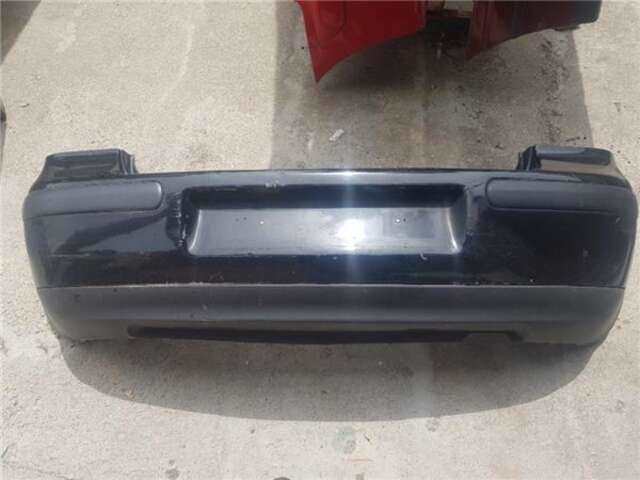 Paragolpes Trasero Volkswagen Golf 1.4 16V