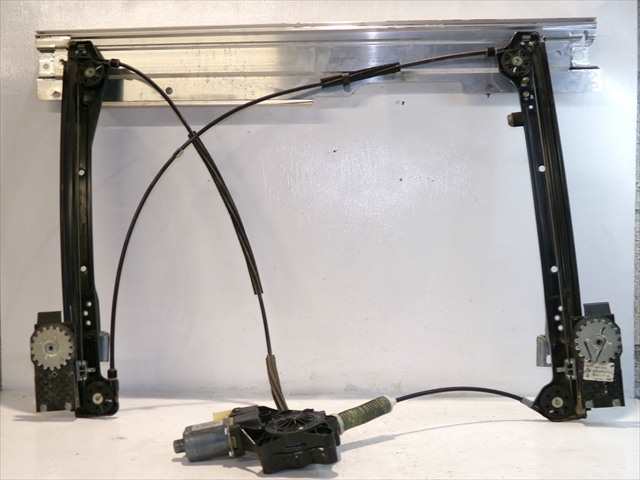 Foto 3ª: Elevalunas Eléctrico Delantero Derecho Mini Cooper 1.6 D R56,2006-2011 [9HZ] (2009)