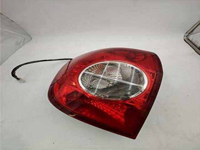 Piloto Trasero Izquierdo Chevrolet Captiva 2.0 VCDI LT [2.0 LTR. - 110 KW DIESEL CAT]