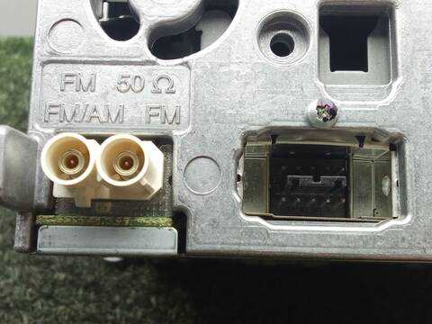 Foto 3ª: Sistema Audio Radio CD Audi Q5 2.0 TDI QUATTRO 143CV 105KW [CJCA] (2010)