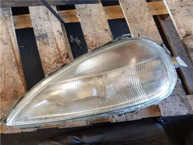 Faro Izquierdo Mercedes Clase A 140 1.6 160 (168.033) [1.6 LTR. - 75 KW CAT]