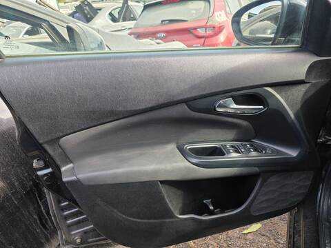 Tapizados Cartoneras Fiat Tipo 1.6 G II 104CV 76KW 357) HATCHBACK