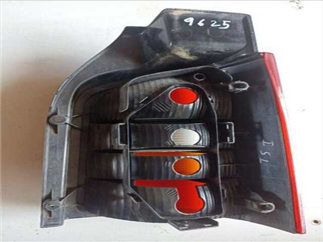 Foto 2ª: Piloto Trasero Izquierdo Volkswagen Transporter 2.5 TDI [AXD]