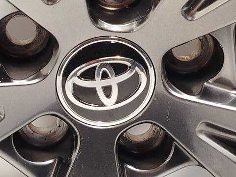 Foto 4ª: LLanta Chapa Toyota Rav4 2.5 HYBRID AXAH52) 218CV 160KW [A25A-FXS] (2024)