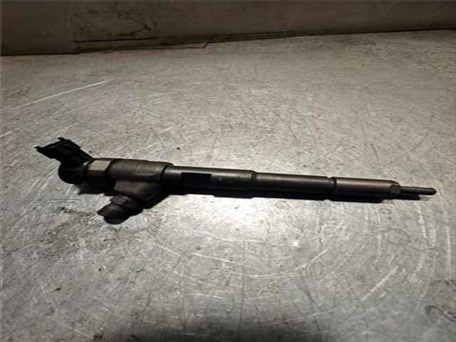 Foto 2ª: Inyectores Dacia Sandero 1.5 AMBIANCE MUSIC [1.5 LTR. - 55 KW DCI DIESEL FAP CAT] [K9K892]