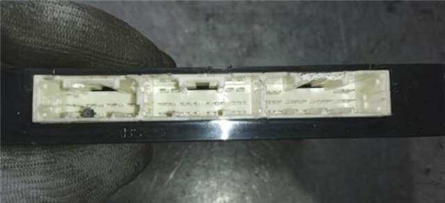 Foto 3ª: Centralita Motor ECU Toyota Prius 1.8 ADVANCE [1.8 LTR. - 73 KW 16V CAT (HÍBRIDO)] [2ZR]