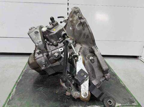 Foto 2ª: Caja Cambios Opel Astra ELEGANCE BERLINA 101CV 74KW [X16XEL] (2000)