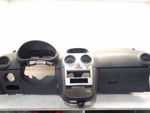 Salpicadero Opel Corsa 1.3 16V CDTI 75CV 55KW