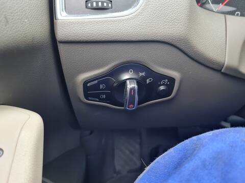 Mando Luces Audi Q5 2.0 TDI 125KW) 170CV