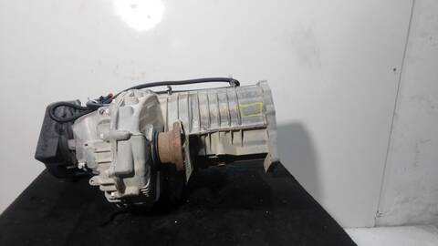 Foto 3ª: Caja Transfer Volkswagen Touareg 2.5 R5 TDI 174CV 128KW [BAC,BPE] (2007)