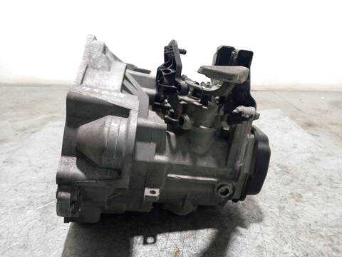 Foto 3ª: Caja Cambios Volkswagen Polo 1.6 TDI 90CV 66KW [CAYB] (2010)