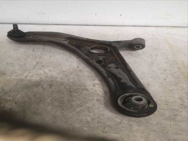 Brazo Suspension Delantero Izquierdo Toyota Yaris 1SZFE