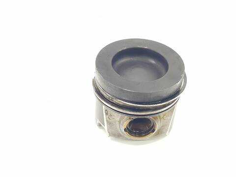 Foto 2ª: Pistones Volkswagen Crafter CAMION 35 FWD BM [DAUA] (2023)