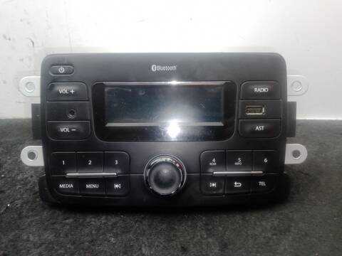 Sistema Audio Radio CD Dacia Duster 1.5 DCI HSMC) 107CV 79KW