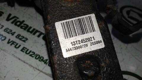 Foto 3ª: Mangueta Delantera Derecha Mercedes Clase V 200 136CV 100KW (2014)