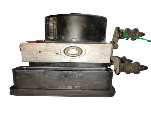 Foto 2ª: Abs Volkswagen Golf 2.0 TDI 16V (2003)