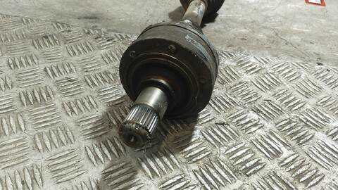 Foto 4ª: Transmision Delantera Izquierda Mercedes Vito 110 D EURO 2 638.174) 98CV 72KW [601970] (1996)