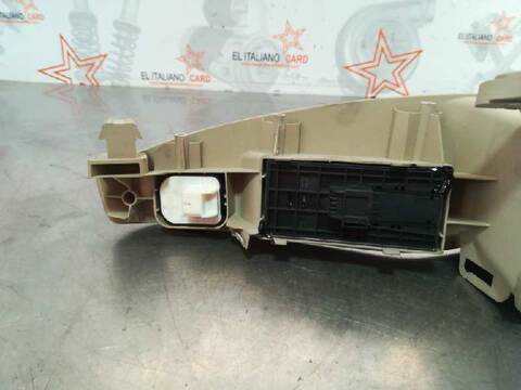 Foto 2ª: Botonera Elevalunas Audi Q5 2.0 TDI 125KW) 170CV [CGLB] (2010)