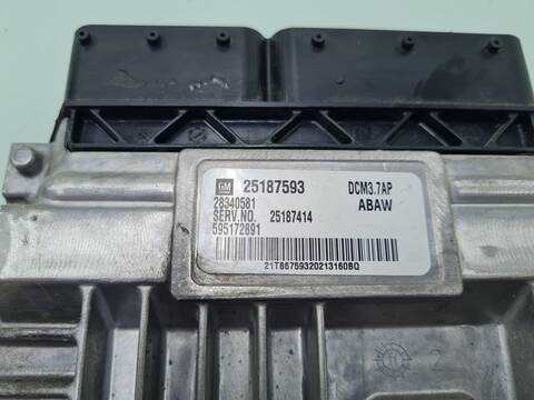 Foto 2ª: Centralita Motor ECU Peugeot Expert PREMIUM LONG 102CV 75KW FURGON [YH01] (2022)