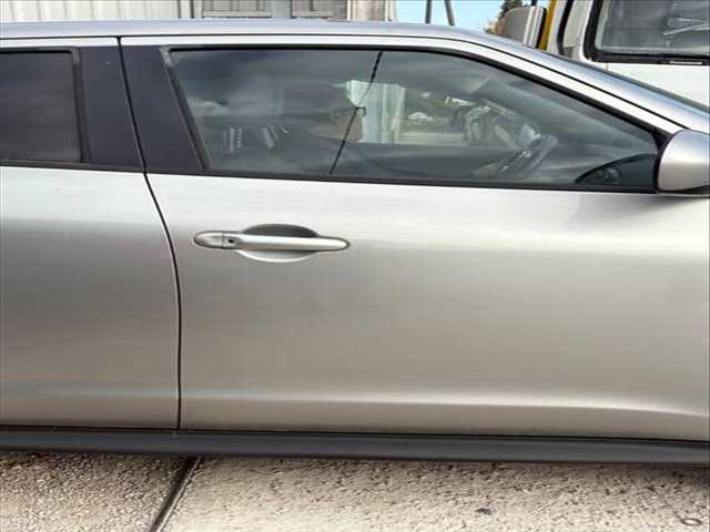 Foto 3ª: Puerta Delantera Derecha Nissan Juke K9K (2012)