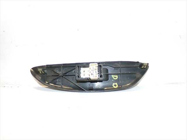 Foto 2ª: Botonera Elevalunas Toyota Yaris 1.4 D 1999-2005 [1NDTV] (2004)