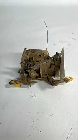 Foto 2ª: Cerradura Puerta Trasera Derecha Nissan Patrol 2.8 D [A428] (1986)