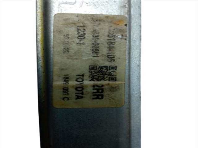 Elevalunas Manual Trasero Derecho Toyota Corolla 1.8 HYBRID ZWE211 ZWE219) HATCHBACK