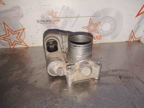 Foto 2ª: Caja Mariposa Volkswagen Polo TRENDLINE BERLINA 75CV 55KW [AUA] (2001)