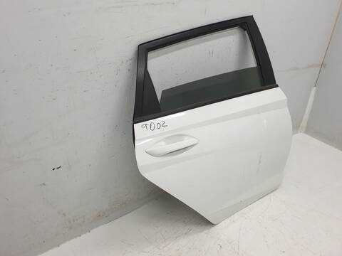 Foto 2ª: Puerta Trasera Derecha Hyundai i20 KLASS