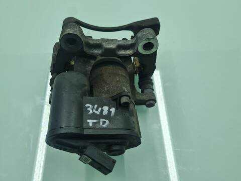 Foto 3ª: Pedal Embrague Volkswagen Passat 2.0 TDI BERLINA 140CV 103KW (2011)
