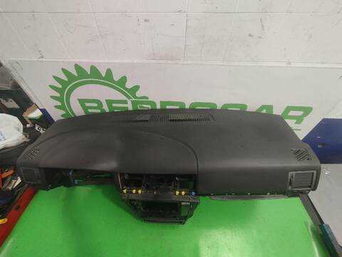 Foto 3ª: Salpicadero Opel Vectra ESSENTIA 101CV [Y20DTH] (2002)