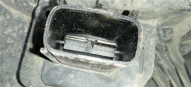Foto 2ª: Electroventilador Ford Fiesta 1.4 AMBIENTE [1.4 LTR. - 50 KW TDCI CAT] [F6JB]