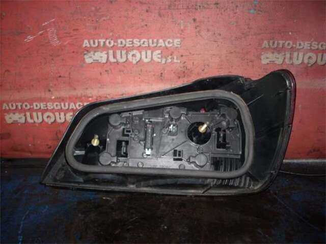 Foto 3ª: Piloto Trasero Izquierdo Peugeot 306 1.9D [WJZ]