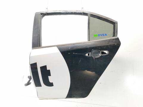 Foto 2ª: Puerta Trasera Izquierda Toyota Corolla 1.8 VVTI HYBRID ZWE211) (2019)