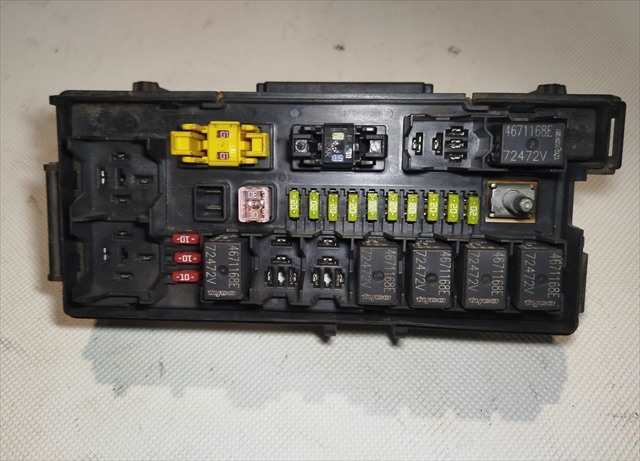 Caja Reles Fusibles Jeep Grand Cherokee 3.0 D CRD WK