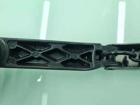 Foto 2ª: Brazo Limpia Delantero Derecho Toyota Land Cruiser LIFE 173CV 127KW [1KDFTV] (2010)