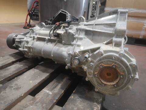 Foto 3ª: Caja Cambios Audi Q5 CAHA (2010)