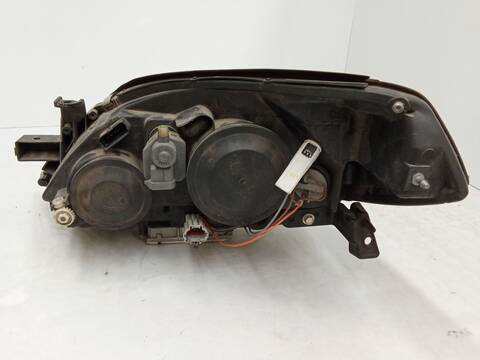 Foto 2ª: Faro Derecho Nissan Primera 2.0 140CV 103KW