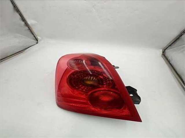 Piloto Trasero Izquierdo Nissan Primera 1.6 VISIA [1.6 LTR. - 80 KW CAT]