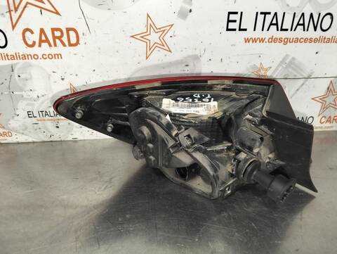 Foto 3ª: Piloto Trasero Derecho Seat Leon ERENCE 105CV 77KW [CLH] (2013)