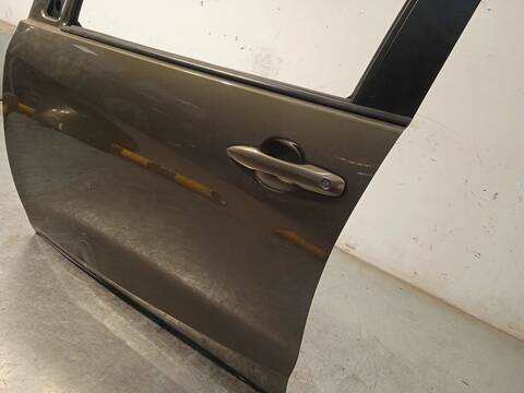 Foto 4ª: Puerta Delantera Izquierda Toyota Yaris 1.5 MXPA11) 125CV 92KW [M15A] (2022)